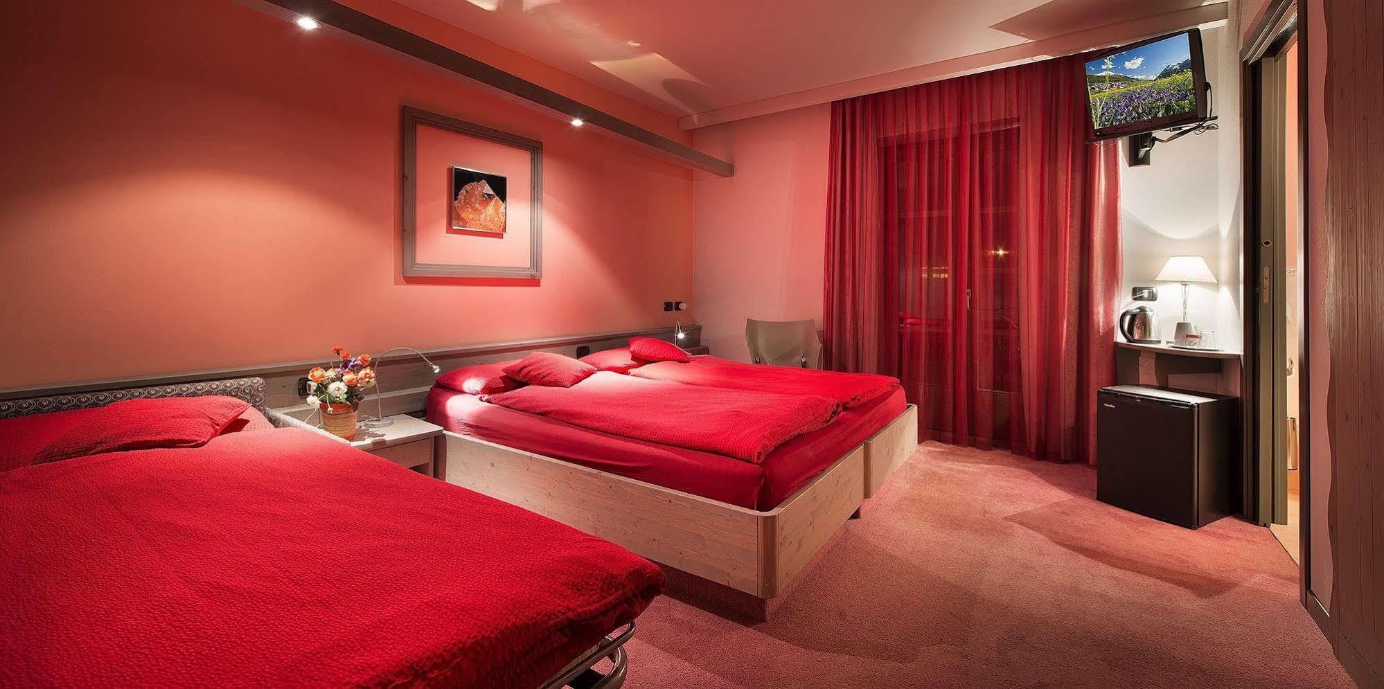 Hotel Marzia 리비뇨 외부 사진