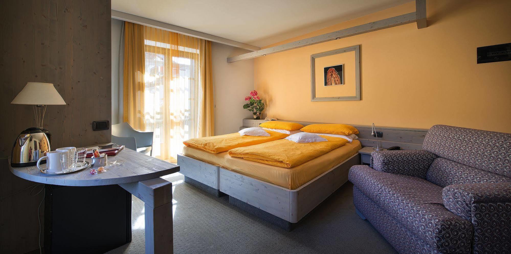 Hotel Marzia 리비뇨 외부 사진